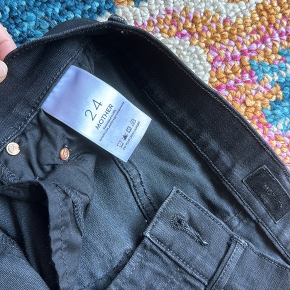 MOTHER Denim Insider Crop Step Fray Black Jeans - Picture 4 of 5